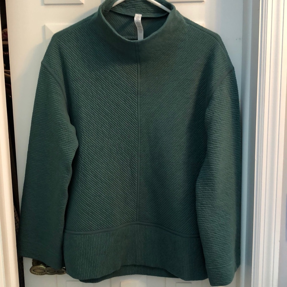 NWT On Repeat Mock Neck